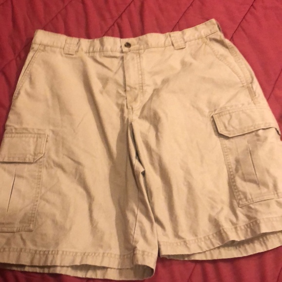 L.L. Bean Other - LL Bean size 36 Cargo Shorts